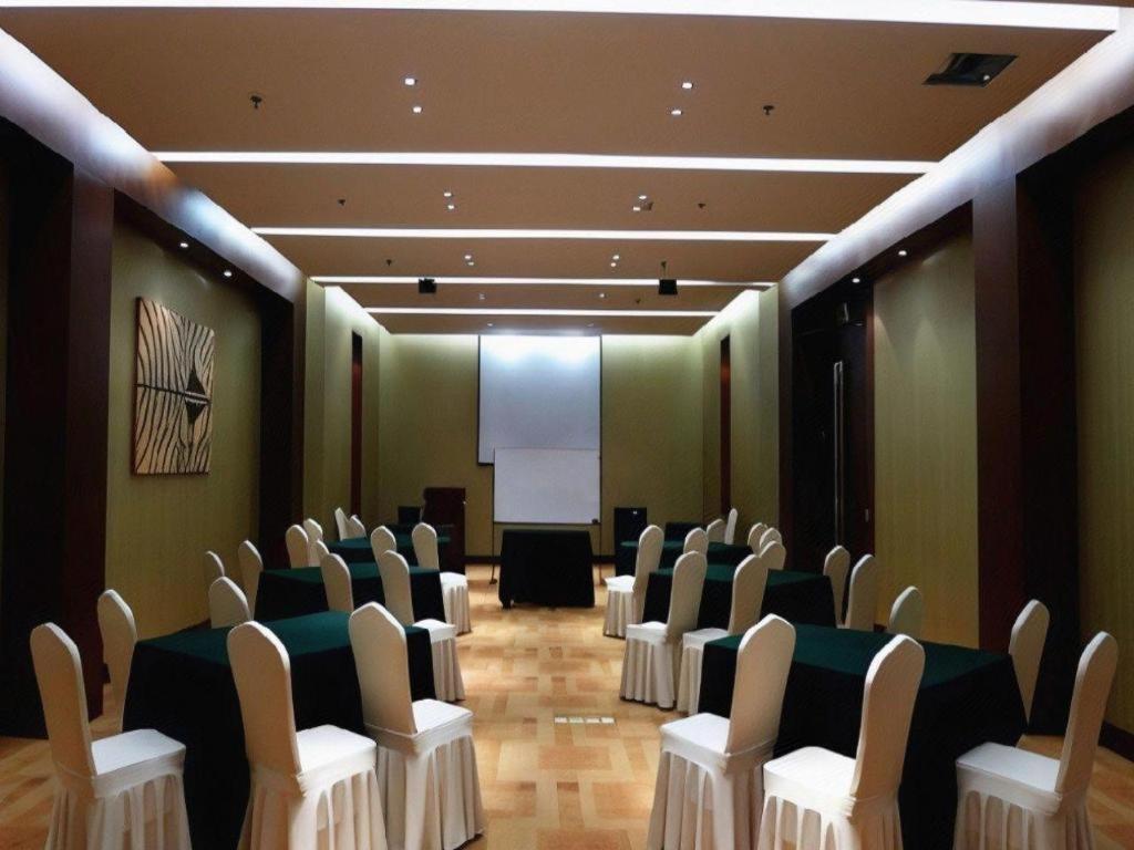Shaoxing Ssaw Hotel Екстериор снимка
